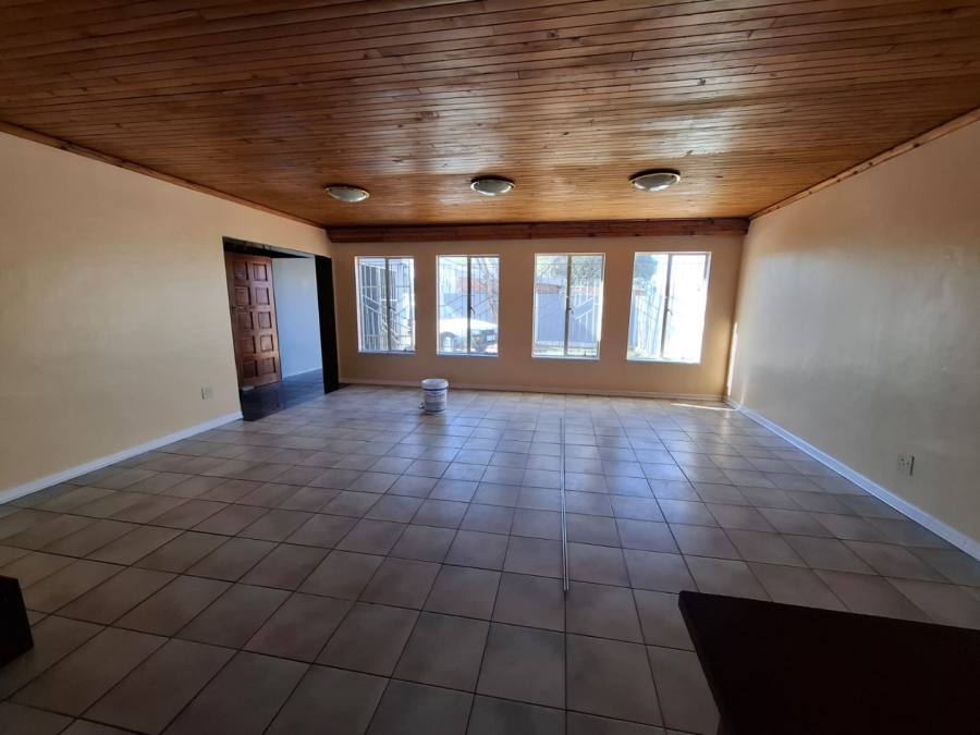 3 Bedroom Property for Sale in Universitas Free State